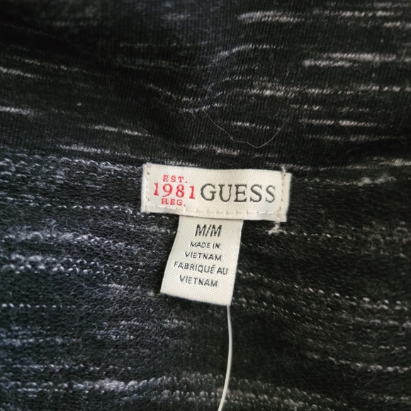 Guess Amera off the shoulder Sweater - Picture 11 of 12
